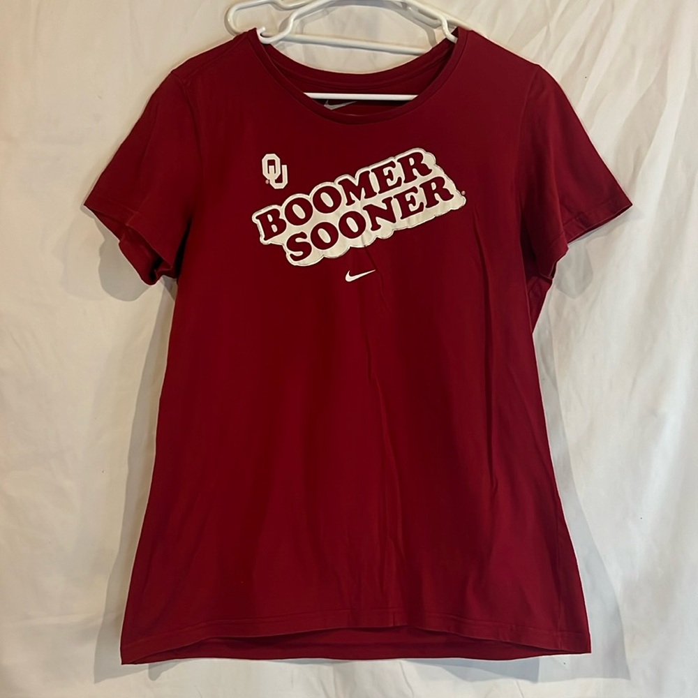 Women’s Nike OU boomer sooner XL slim fit t- shirt